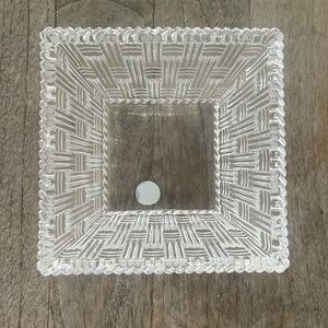 Tiffany & Co Crystal Woven Square Bowl Candy Dish 
4 X 4 (2.25” deep)